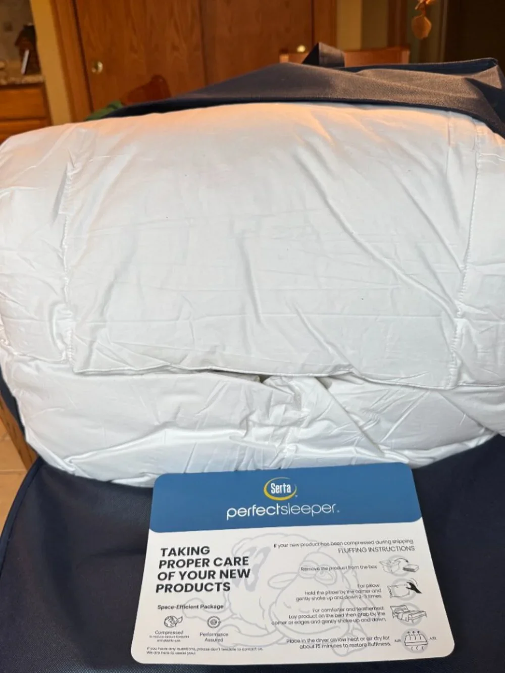 Serta Perfectsleeper White Goose Feather & Down Fiber Comforter 90